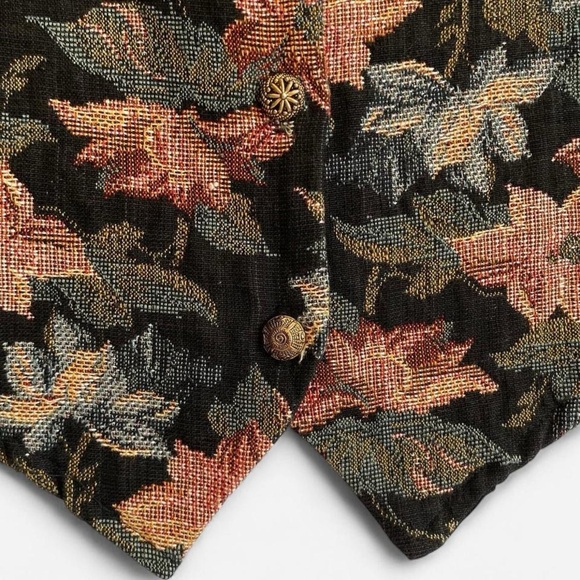 SOLD - Picture 4 of 8